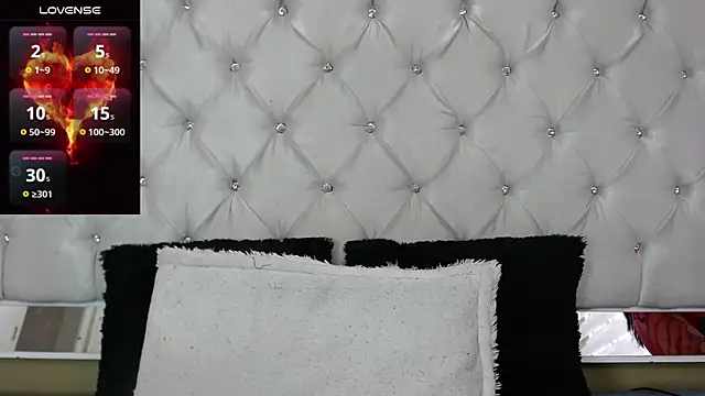 Snapshot of MistressNyx_ chatting on 05.28.26 MistressNyx online show from 05.28.26
