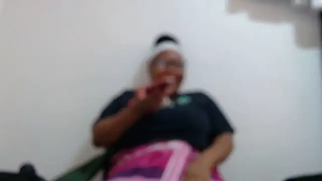 Snapshot of xxZoeyx chatting on 03.13.25 xxZoeyx online show from 03.13.25