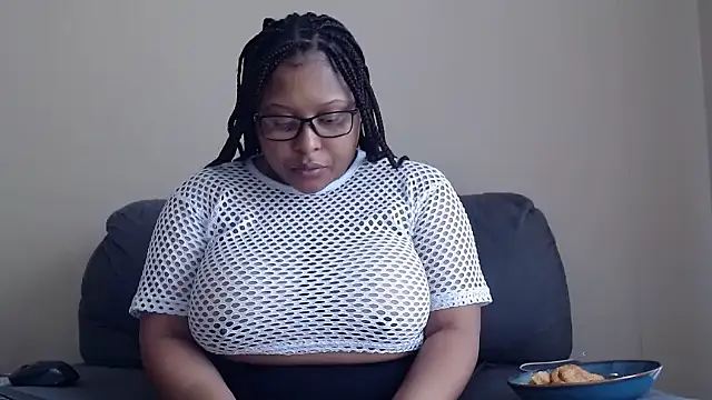 xxZoeyx online show from 11.29.25