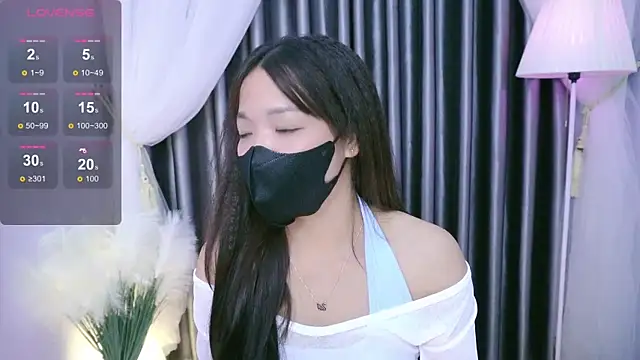 Lu Ly22 online show from 05.25.26