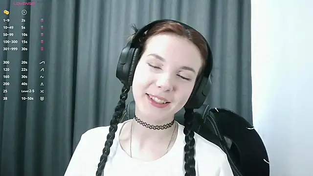 Snapshot of RubyBooby chatting on 06.10.26 RubyBooby online show from 06.10.26