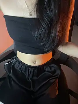 Annie nii online show from 04.03.26