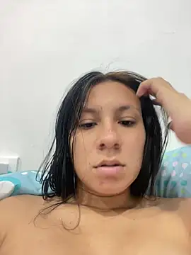 Snapshot of karo_cute chatting on 08.05.26 karo cute online show from 08.05.26