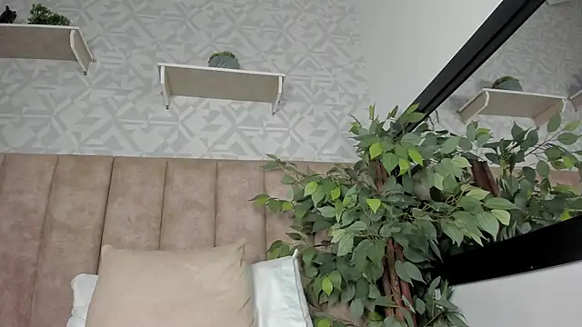 GrayHall online show from 04.30.26