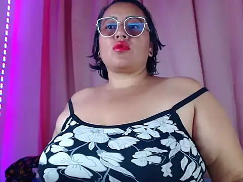 vibeSex1 online show from 04.26.26