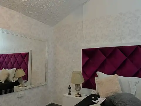 LehayJones online show from 04.07.26