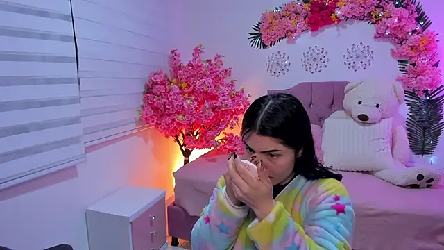 Snapshot of SamanthaVelvett_ chatting on 04.12.26 SamanthaVelvett online show from 04.12.26