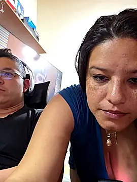 Snapshot of TitanLeo chatting on 04.01.26 TitanLeo online show from 04.01.26