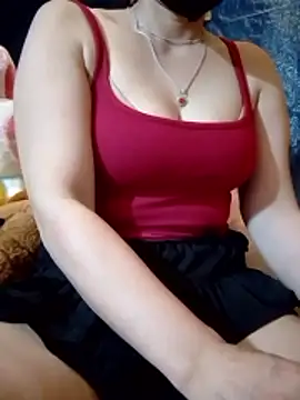 Snapshot of Mi-Naney chatting on 07.02.26 Mi-Naney online show from 07.02.26