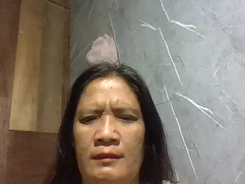 Snapshot of PinayZaira chatting on 06.24.26 PinayZaira online show from 06.24.26