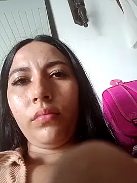 Ann Houston online show from 04.15.26