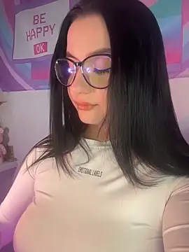 L0LA XO online show from 04.05.26