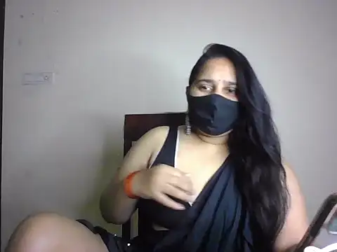 Snapshot of Bitchin_Riya chatting on 04.16.26 Bitchin Riya online show from 04.16.26