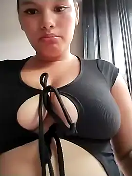 Snapshot of Kimberlyxxo chatting on 06.25.26 Kimberlyxxo online show from 06.25.26