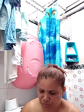 Snapshot of Zafiro_MD chatting on 04.12.26 Zafiro MD online show from 04.12.26