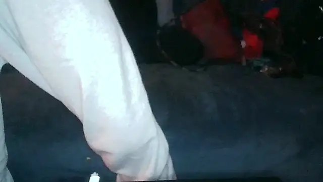 Snapshot of JRNBLU44 chatting on 04.11.26 JRNBLU44 online show from 04.11.26