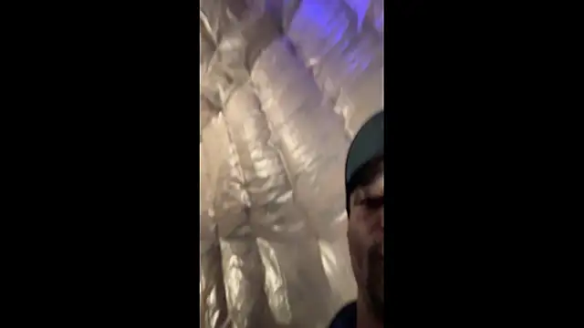 JRNBLU44 online show from 04.26.26