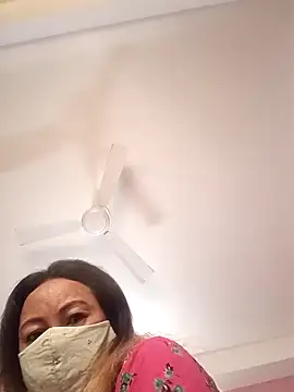 Snapshot of Bristy_BigBoobs chatting on 04.03.26 Bristy BigBoobs online show from 04.03.26