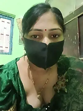 Snapshot of Pinki-girl chatting on 06.15.26 Pinki-girl online show from 06.15.26