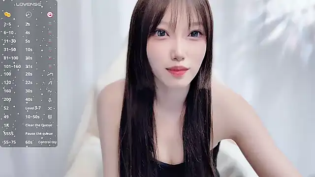 Snapshot of luckyuyu66 chatting on 04.27.26 luckyuyu66 online show from 04.27.26