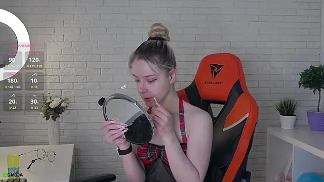 AmmyShaw online show from 04.04.26