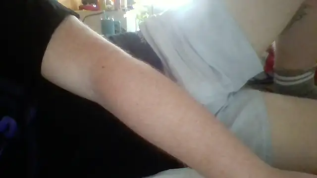 Snapshot of Pallmees chatting on 07.06.26 Pallmees online show from 07.06.26