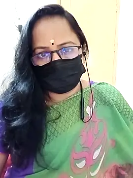 Snapshot of monisha_cam chatting on 04.11.26 monisha cam online show from 04.11.26