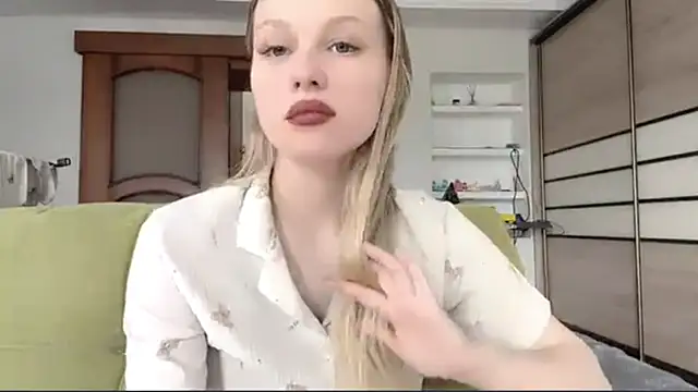 ElvieTribou online show from 04.20.26