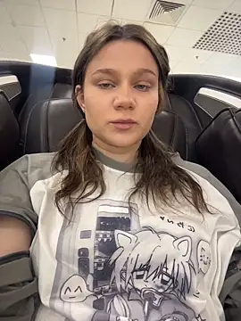 LilMisa online show from 04.07.26