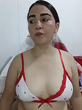 Emily Divi69 online show from 07.11.26