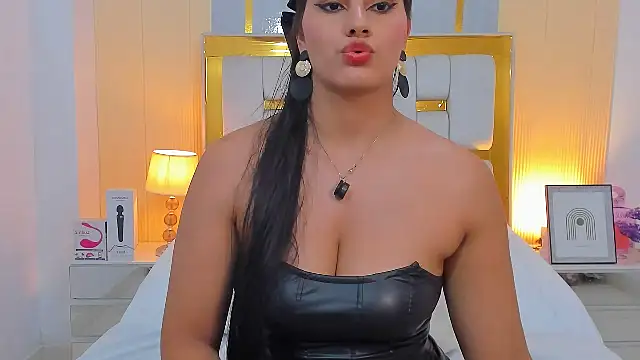 Snapshot of Alara_Keyy chatting on 05.17.26 Alara Keyy online show from 05.17.26