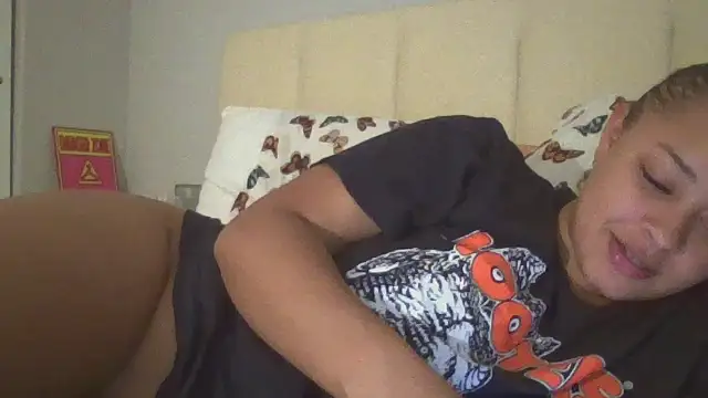 Snapshot of madzbailey chatting on 06.05.26 madzbailey online show from 06.05.26