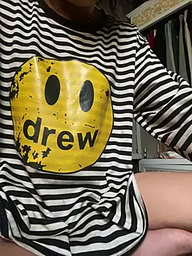 Snapshot of LiulyBaby chatting on 04.04.26 LiulyBaby online show from 04.04.26