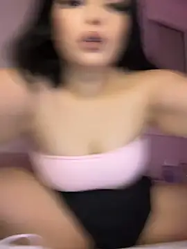 MiaKittyx0 online show from 07.13.26