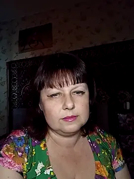 Snapshot of AuroKaria chatting on 04.27.26 AuroKaria online show from 04.27.26