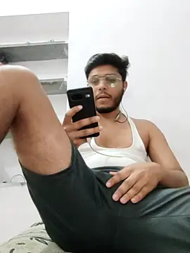 b0yzxx online show from 04.02.26