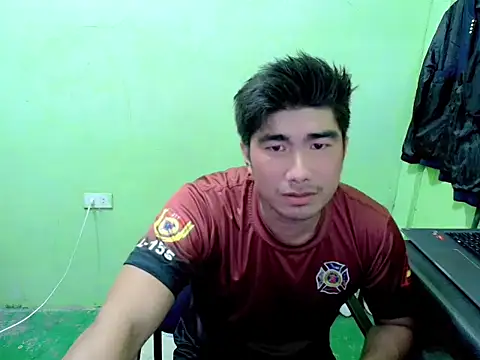 Hunkfireman online show from 04.13.26