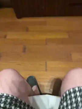 L7D8521 online show from 04.06.26