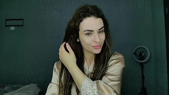 Snapshot of Kira__love1 chatting on 04.14.26 Kira love1 online show from 04.14.26