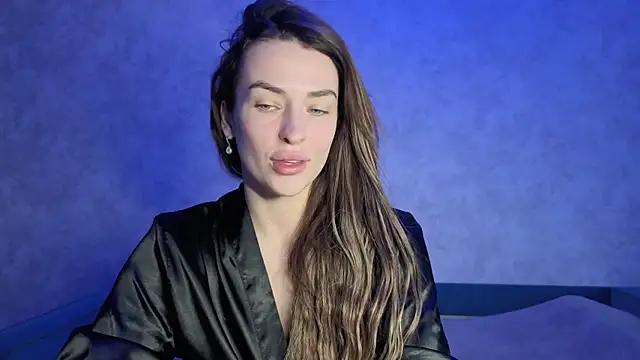 Snapshot of Kira__love1 chatting on 05.02.26 Kira love1 online show from 05.02.26