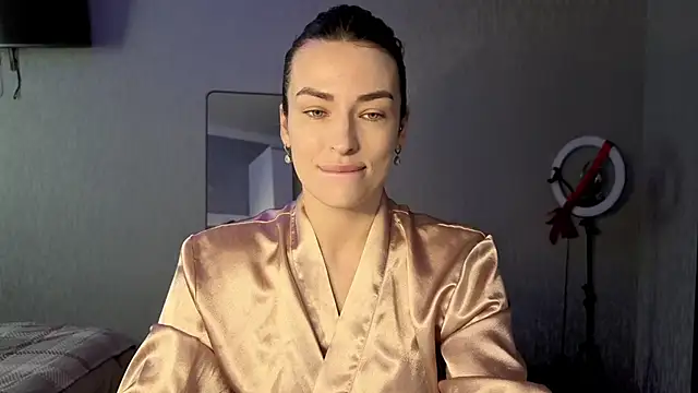 Snapshot of Kira__love1 chatting on 05.17.26 Kira love1 online show from 05.17.26