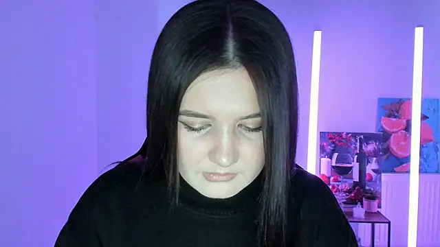 Snapshot of SourCherry__ chatting on 04.14.26 SourCherry online show from 04.14.26