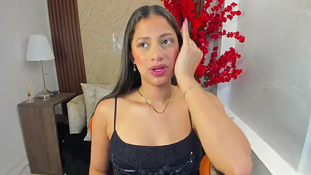 Atiena  online show from 07.02.26