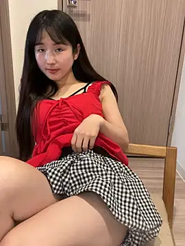 Snapshot of Hinako_0012 chatting on 06.04.26 Hinako 0012 online show from 06.04.26