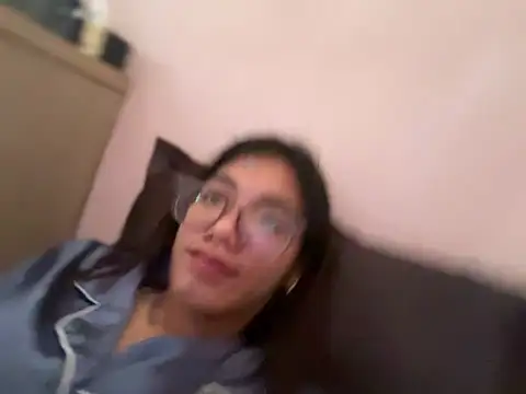 Akari hunt online show from 04.07.26