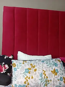 Snapshot of PinkyxGodess chatting on 06.18.26 PinkyxGodess online show from 06.18.26
