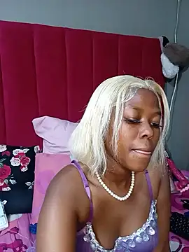 Snapshot of PinkyxGodess chatting on 07.11.26 PinkyxGodess online show from 07.11.26