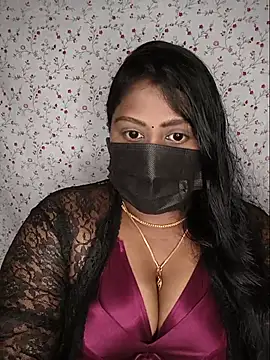 Romantic Woman online show from 06.13.26