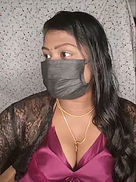 Romantic Woman online show from 06.15.26