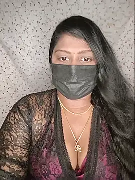 Romantic Woman online show from 07.20.26